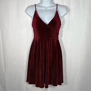 Forever 21 Ribbed Velvet Fit & Flare Party Event Dress Size Small